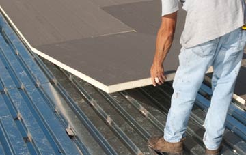 benefits of insulating Amatnatua flat roofing